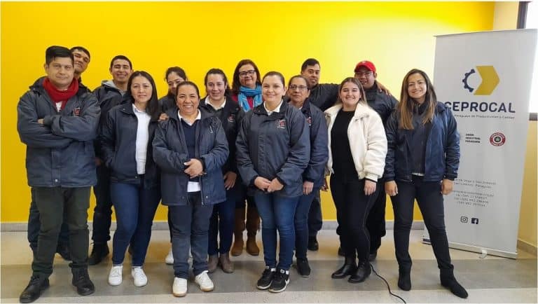 Colaboradores se capacitan en Excel Básico